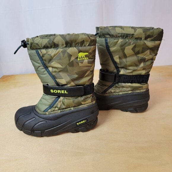 Sorel Green Flurry Print Boots - See Description - Picture 5 of 8
